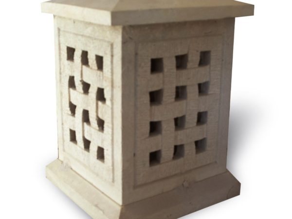 Borne lumineuse pour jardin en pierre BLP03